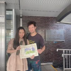 東京で入籍を果たした香港ご夫婦の記念撮影