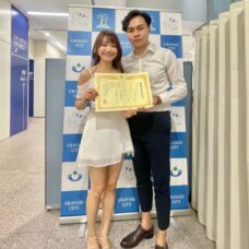 浦安市での婚姻届提出当日の記念写真｜ST WEDDING