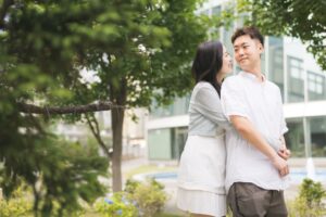 札幌中央区の街並みで撮影した記念フォト|ST WEDDING