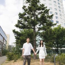 札幌市役所前での街歩きウェディングフォト｜ST WEDDING