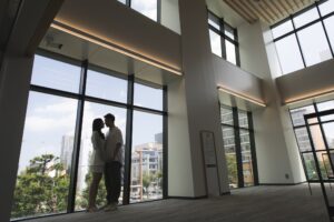 札幌区役所、室内自然光で撮影した婚姻届提出の記念写真｜ST WEDDING