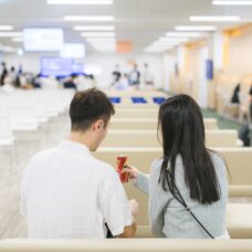 香港ご夫婦、札幌での婚姻届提出記念撮影｜ST WEDDING