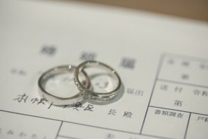 香港ご夫婦、札幌での婚姻届提出記念撮影｜ST WEDDING